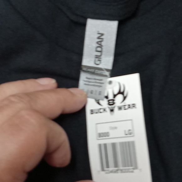 T shirt - Picture 3 of 6